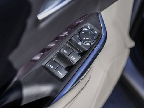 Used 2022 Cadillac XT4 Luxury image 22