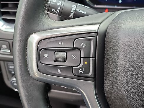 Used 2023 Chevrolet Tahoe Z71 w/ Luxury Package image 25