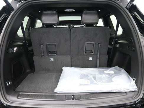 New 2025 Jeep Grand Cherokee L Limited w/ Black Appearance Package image 27