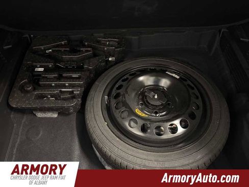 Used 2024 Chevrolet TrailBlazer LT image 28