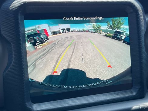 Used 2023 Jeep Wrangler Unlimited w/ Sun & Screen Package AWD/4WD image 34