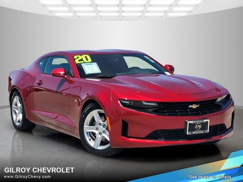 Used 2023 Chevrolet Camaro LT image 1