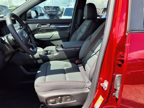 New 2026 GMC Terrain AT4 w/ Convenience Package III image 10