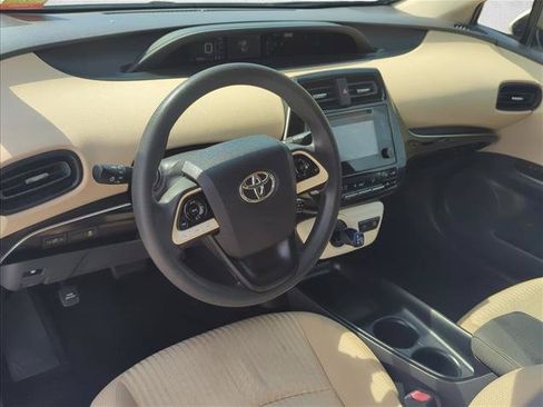Certified 2016 Toyota Prius Two FWD image 10