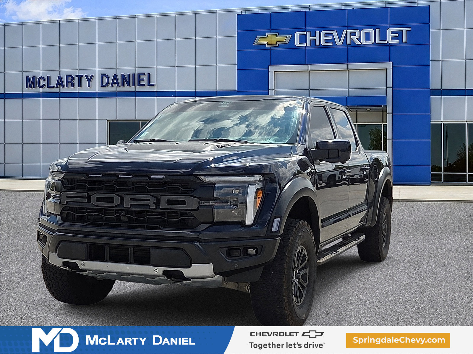 Used 2025 Ford F150 Raptor AWD/4WD image 2