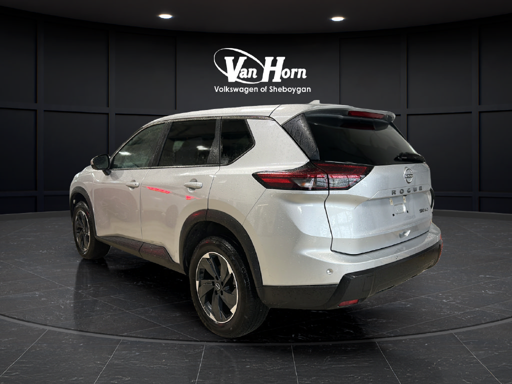 Certified 2024 Nissan Rogue SV AWD/4WD image 5