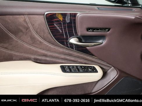 Used 2018 Lexus LS 500 F Sport image 7