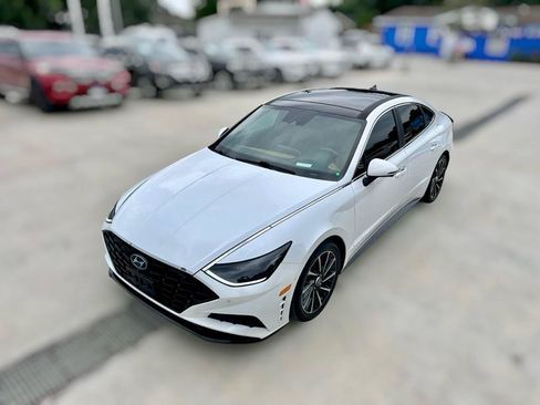 Used 2020 Hyundai Sonata Limited FWD image 4