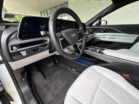 Certified 2024 Cadillac Lyriq Luxury w/ LPO, Floor Liner Package AWD/4WD image 10