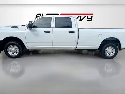 Used 2024 RAM 2500 Tradesman RWD image 4