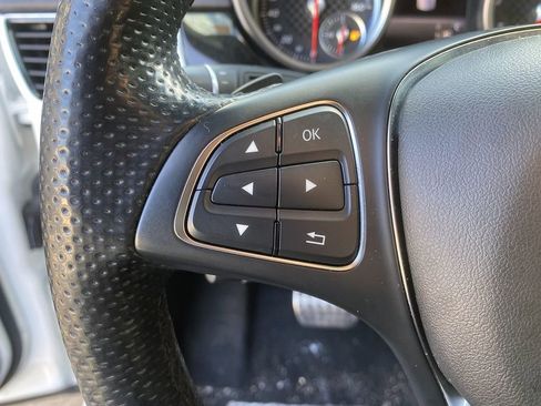 Used 2017 Mercedes-Benz GLE 43 AMG 4MATIC image 16