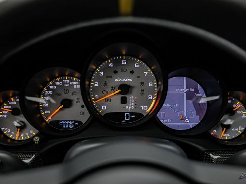 Used 2019 Porsche 911 GT3 RS RWD image 97