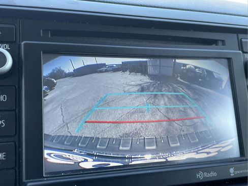 Used 2018 Toyota Sequoia TRD Sport image 27