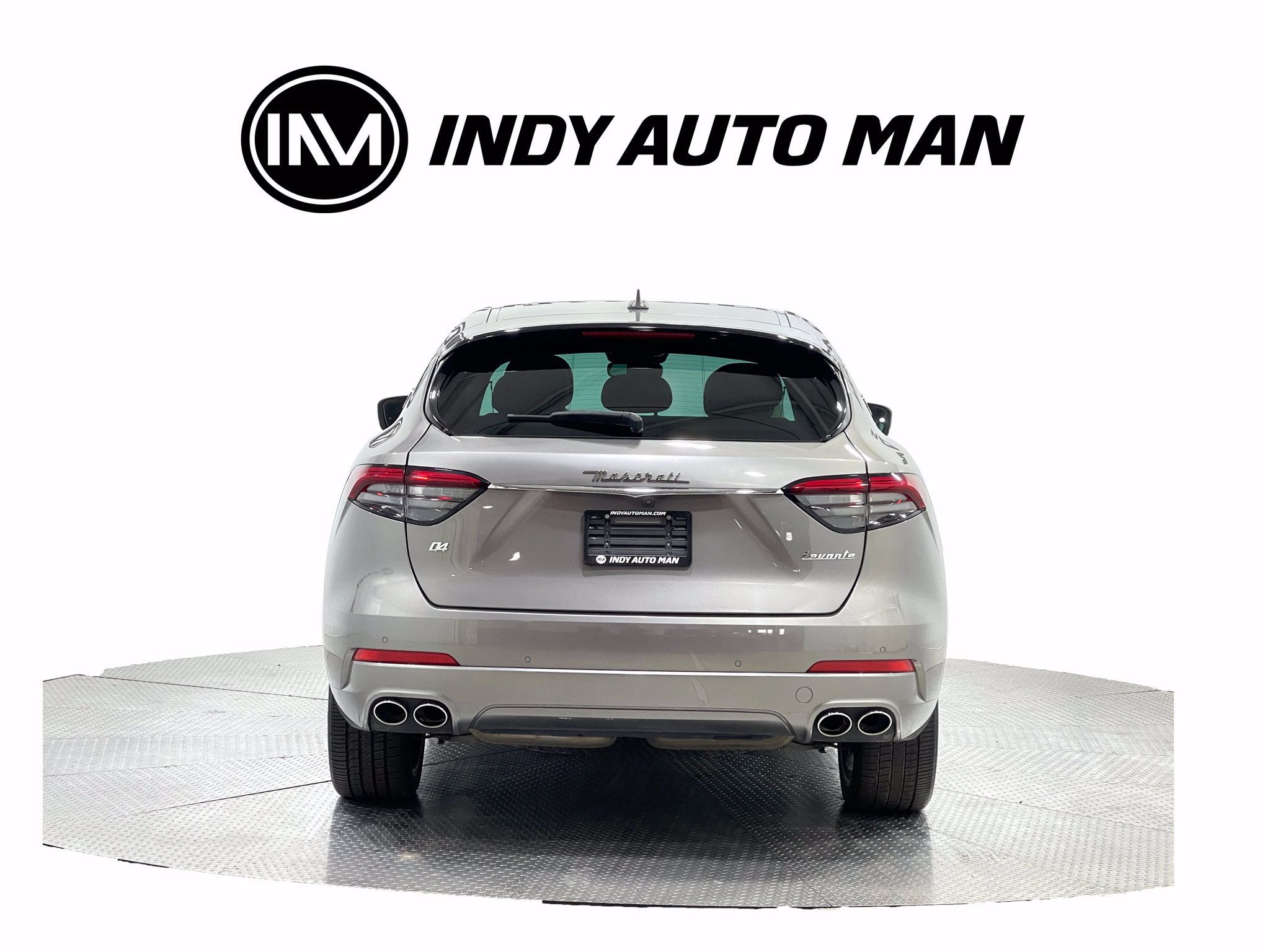 Used 2021 Maserati Levante AWD/4WD image 5