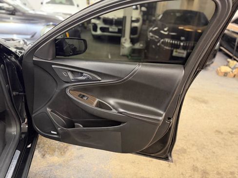 Used 2019 Chevrolet Malibu Premier w/ Sun and Wheel Package image 35