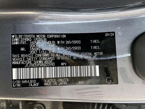Used 2024 Lexus GX 550 w/ Accessory Package (Z1) AWD/4WD image 37