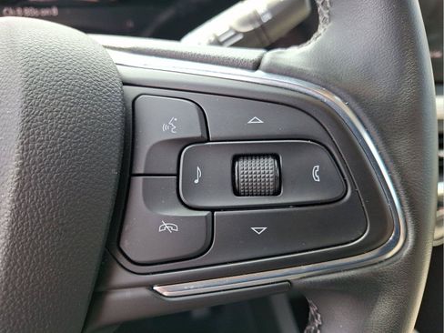 Used 2024 Buick Encore GX Sport Touring w/ Comfort Package FWD image 19