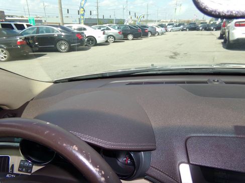 Used 2009 Cadillac CTS 3.6L V6 4dr Sedan w/ 1SA image 41