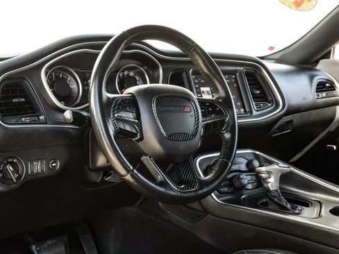 Used 2018 Dodge Challenger SXT Plus image 19