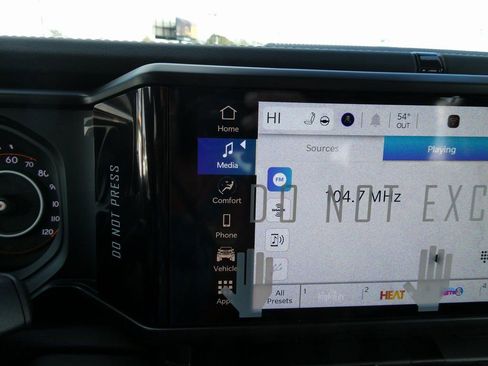 New 2026 Jeep Wrangler Unlimited Rubicon AWD/4WD image 23