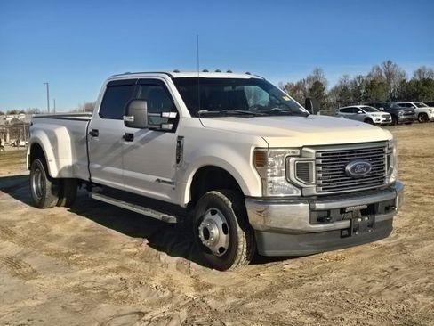 Used 2020 Ford F350 XL w/ STX Appearance Package image 4