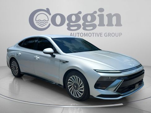 Certified 2024 Hyundai Sonata SEL FWD image 7