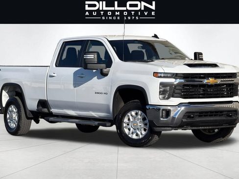 Used 2025 Chevrolet Silverado 3500 LT w/ Convenience Package AWD/4WD image 1