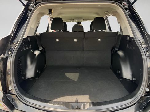 Used 2018 Toyota RAV4 LE w/ All Weather Liner Package image 24