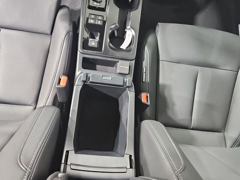 New 2026 Subaru Outback Touring image 26