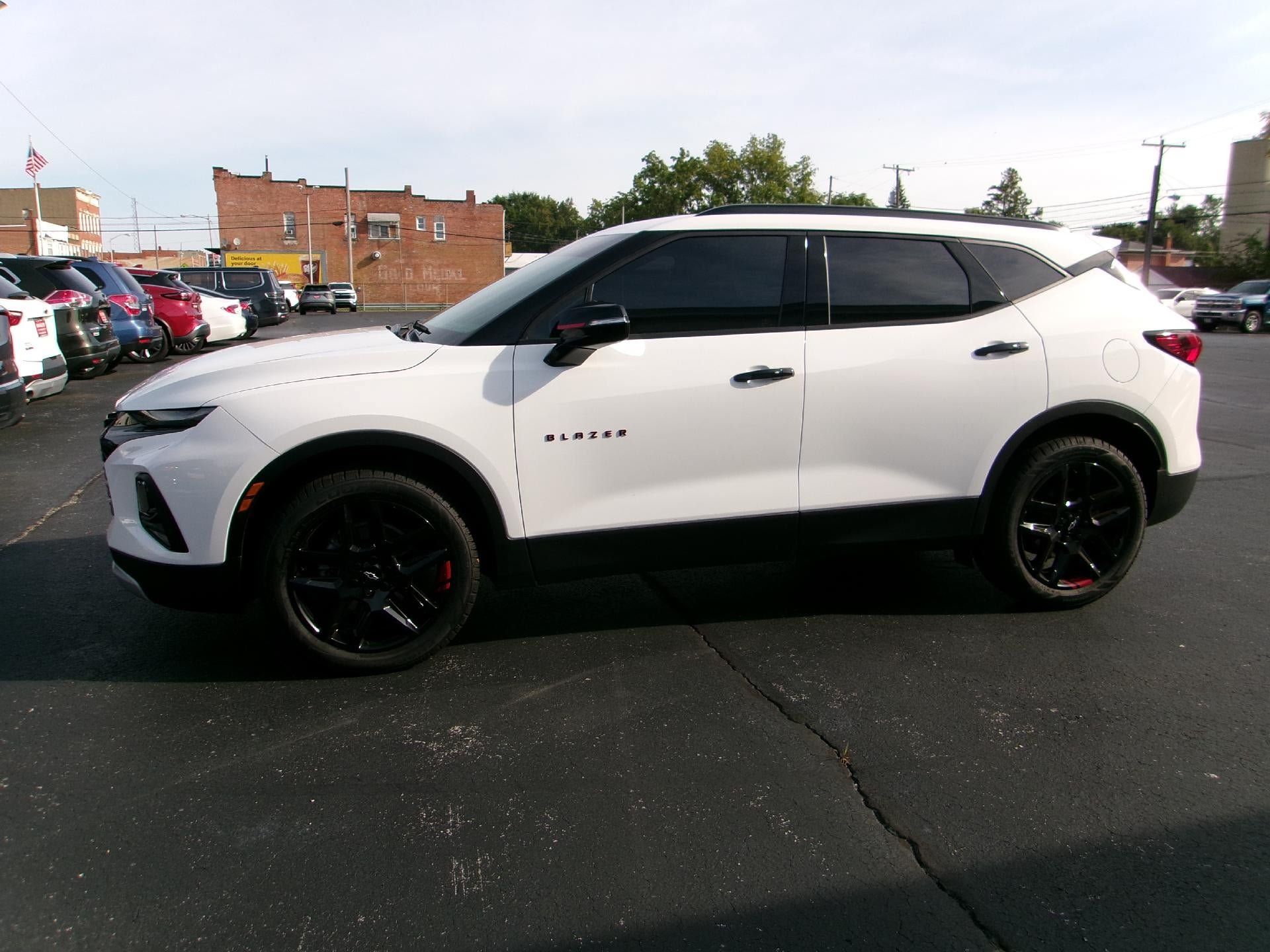 Used 2021 Chevrolet Blazer LT w/ Redline Edition FWD image 1