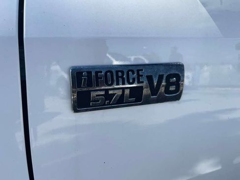 Used 2015 Toyota Tundra SR5 image 23