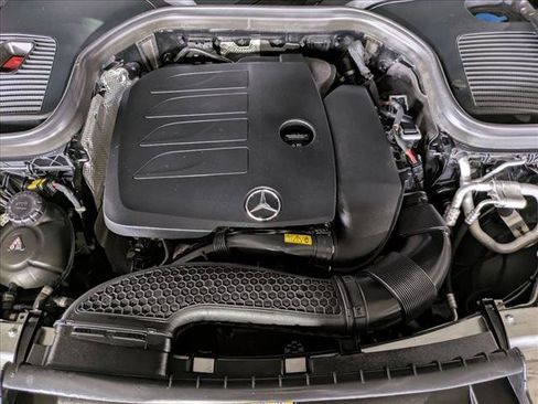 Certified 2022 Mercedes-Benz GLC 300 image 26
