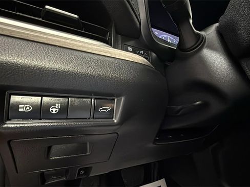 Used 2024 Toyota Grand Highlander XLE image 35