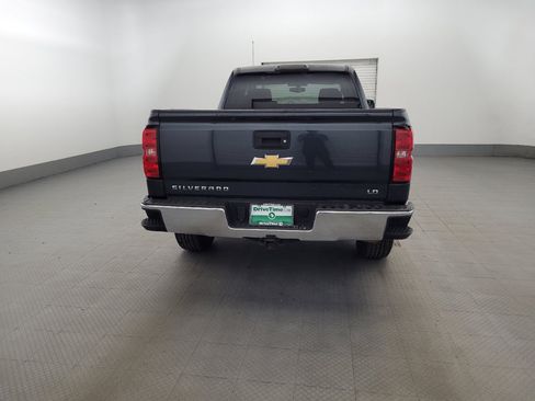 Used 2019 Chevrolet Silverado 1500 LT AWD/4WD image 7