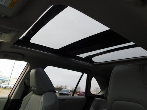 Used 2025 Toyota RAV4 Limited image 12