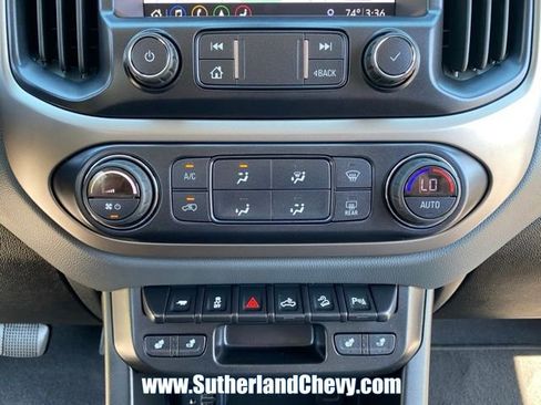 Used 2020 Chevrolet Colorado Z71 image 37