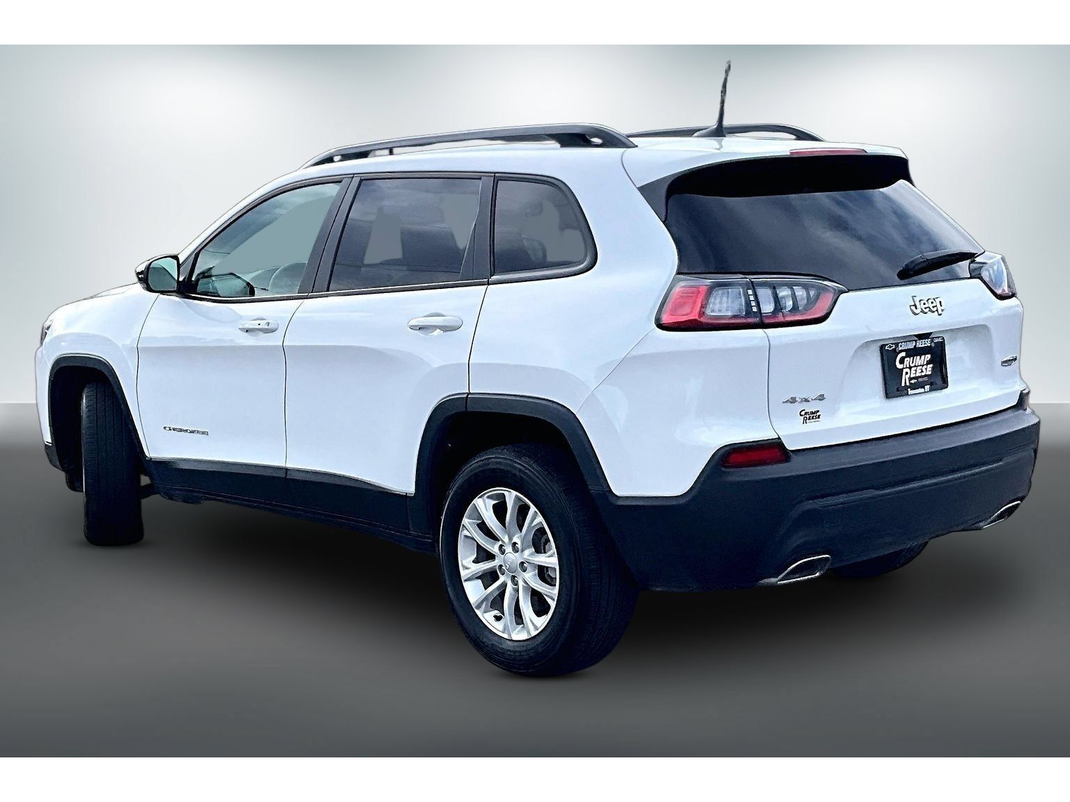 Used 2022 Jeep Cherokee Latitude Lux AWD/4WD image 4
