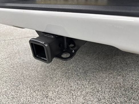 Used 2024 GMC Sierra 1500 Elevation RWD image 9
