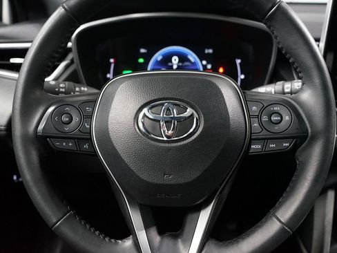 Certified 2024 Toyota Corolla Cross XSE image 12