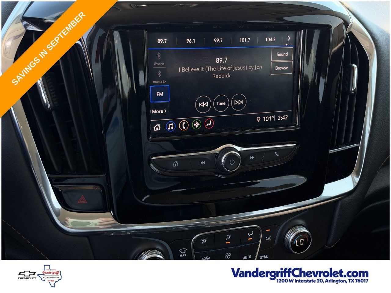 Used 2021 Chevrolet Traverse LS FWD image 11