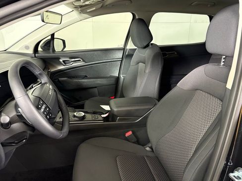 New 2026 Kia Sportage LX image 17