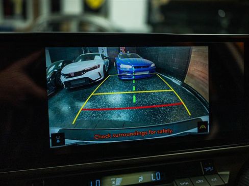 Used 2025 Toyota Camry SE w/ Multimedia Upgrade Package FWD image 22