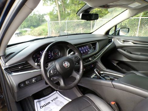 Used 2020 Buick Enclave Avenir w/ Avenir Technology Package AWD/4WD image 11