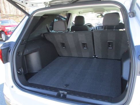 Certified 2022 Chevrolet Equinox LT image 13