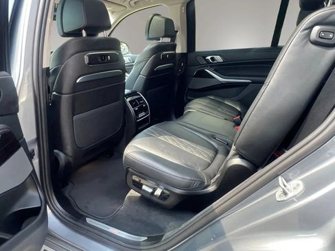 Used 2025 BMW X7 xDrive40i AWD/4WD image 33