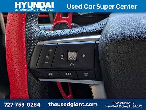 Used 2023 Mitsubishi Outlander SE AWD/4WD image 35