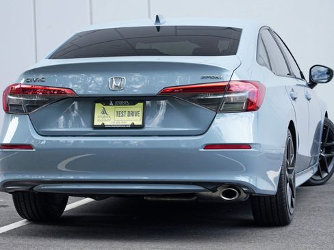 Used 2024 Honda Civic Sport image 4