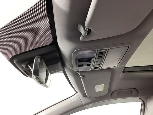 Used 2019 Honda Odyssey Elite image 34