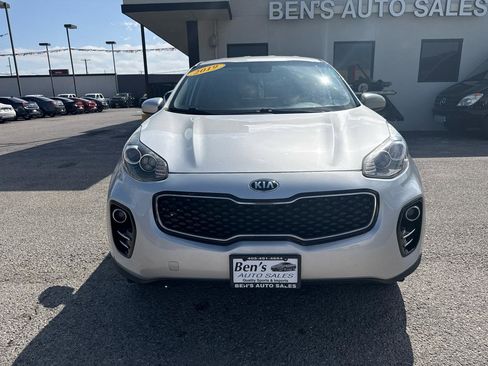Used 2019 Kia Sportage LX image 3