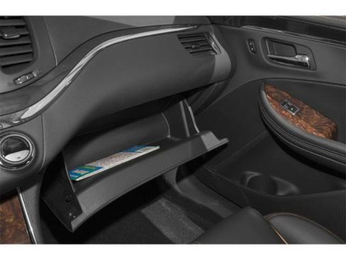Used 2015 Chevrolet Impala LTZ FWD image 20